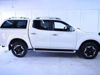 begagnad Nissan Navara Dubbelhytt 2.3 dCi 190hk 4WD 360° MOMS