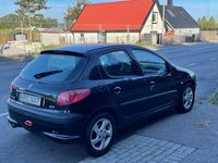 begagnad Peugeot 206 5-dörrar 1.6 XT | Nybesiktigad