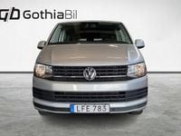 Begagnad VW Caravelle Trendline 150 HK (110 kW) 2015 Silver Minibuss