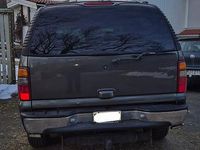 Begagnad Chevrolet Suburban 305 HK (224 kW) 2001 SUV