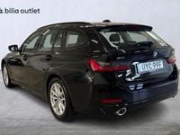 Begagnad BMW 330 292 HK (214 kW) 2023 Svart Kombi