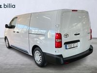 Begagnad Toyota Proace Comfort 100 kW (137 HK) 2024 Vit Minibuss