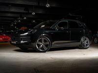 Begagnad Porsche Cayenne Platinum Edition 462 HK (339 kW) 2023 Svart SUV