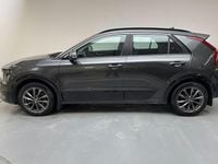 Begagnad Kia e-Niro 150 kW (204 HK) 2023 Grå SUV