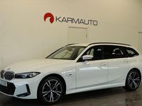 Begagnad BMW 330 M Sport 292 HK (214 kW) 2023 Vit Kombi