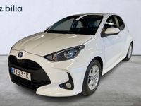Begagnad Toyota Yaris Hybrid Active 92 HK (67 kW) 2023 Vit Halvkombi