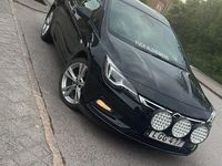Begagnad Opel Astra 136 HK (100 kW) 2017 Svart Kombi