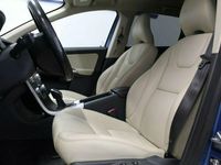 begagnad Volvo XC60 D5 AWD 230hk AUT Summum BE Pro /VOC/Navi/V-hjul