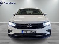 begagnad VW Tiguan Life TSI150 DSG Drag/Backkamera