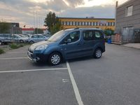 Begagnad Peugeot TePee 92 HK (67 kW) 2013 Grå Minibuss