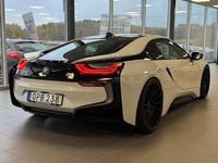 Begagnad BMW i8 367 HK (269 kW) 2015 Vit Sportkupé