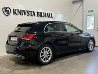 begagnad Mercedes A200 A200 Benz7G-DCT SoV Nyserv 2018, Halvkombi