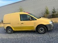 Begagnad VW Caddy 105 HK (77 kW) 2008 Röd Minibuss