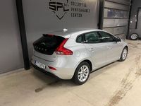 Begagnad Volvo V40 116 HK (85 kW) 2014 Silver Halvkombi