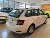 begagnad Skoda Fabia Combi 1.0TSI 95H KOMFORT-PKT SoV HJUL 2021, Kombi