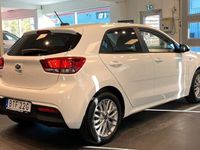 begagnad Kia Rio 1.2 CVVT Manuell Advance plus B-kamera Carplay 84hk