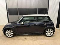 Begagnad Mini John Cooper Works 170 HK (125 kW) 2006 Halvkombi