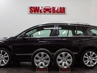 begagnad Skoda Superb Kombi 2.0 TDI 4x4 DSG AUTO NAVI B-Kamera