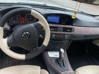 Begagnad BMW 328 233 HK (171 kW) 2008 Vit Sportkupé