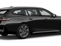 Ny BMW 530e Comfort Edition 190 HK (139 kW) 2025 Svart Kombi