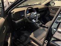 Begagnad Hyundai Kona Essential 114 kW (156 HK) 2024 Svart SUV