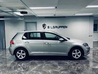 Begagnad VW Golf VII 110 HK (80 kW) 2018 Silver Halvkombi