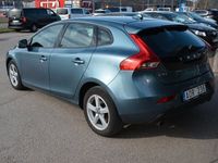 begagnad Volvo V40 T3 150hk PDC, Värmare, Ny servad, Bytt kamrem