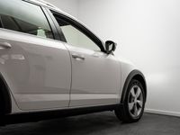 begagnad Skoda Octavia Scout 2.0 TDI 4x4 Euro 6 /Dragkrok / Vinterhjul