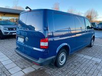 Begagnad VW T5 141 HK (103 kW) 2015 Mörkblå (blå) Van
