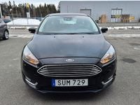 Begagnad Ford Focus Titanium 101 HK (74 kW) 2015 Svart Halvkombi