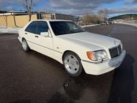 Begagnad Mercedes S300 177 HK (130 kW) 1997 Vit Sedan