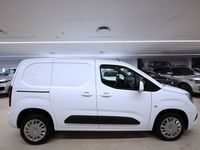 begagnad Opel Combo 1.5 130hk Premium pack V-inrett Värmare MOMS