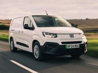 Ny Fiat Doblò 131 HK (96 kW) 2025 Vit (solid) Minibuss