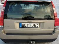 begagnad Volvo V70 2.5T AWD Kinetic Euro 4