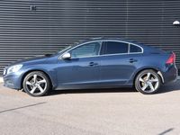 begagnad Volvo S60 D5 R-Design elstolar, taklucka, drag 2013, Sedan