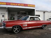 Begagnad Buick Wildcat 330 HK (242 kW) 1964 Mörkröd Sportkupé