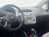 Begagnad Seat Altea XL 102 HK (75 kW) 2008 Svart Minibuss