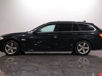 begagnad BMW 525 D XDRIVE TOURING COMFORT SOFTCLOSE SKINN PANO HUD