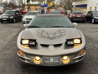 Begagnad Pontiac Firebird 314 HK (230 kW) 2001 Silver