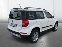 Begagnad Skoda Yeti Outdoor 110 HK (80 kW) 2014 Vit SUV