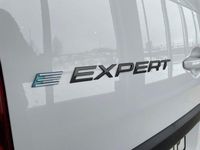 Begagnad Peugeot e-Expert 100 kW (136 HK) 2024 Vit Van