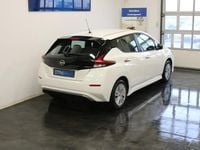 Begagnad Nissan Leaf 110 kW (150 HK) 2023 Vit Halvkombi