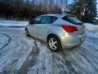 Begagnad Opel Astra 115 HK (84 kW) 2010