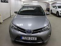 Begagnad Toyota Auris Hybrid Executive 136 HK (100 kW) 2014 Grå Halvkombi