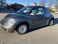 begagnad VW Beetle New1,6 låg mil 112…