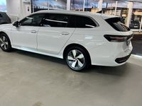 begagnad VW Passat Sportscombi BUSINESS 1.5 TSI ACT Drag/Värmare