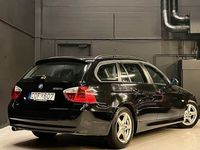 begagnad BMW 320 i Touring Advantage Lågmil Nybesiktad 2 Ägare 170hk