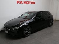 Begagnad Mercedes A180 AMG line 136 HK (100 kW) 2018 Svart Halvkombi