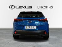 begagnad Lexus UX 250h Premium Teknikpaket Taklucka Motorvärmare Drag
