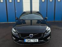 Begagnad Volvo V60 R-Design 190 HK (139 kW) 2015 Svart Kombi